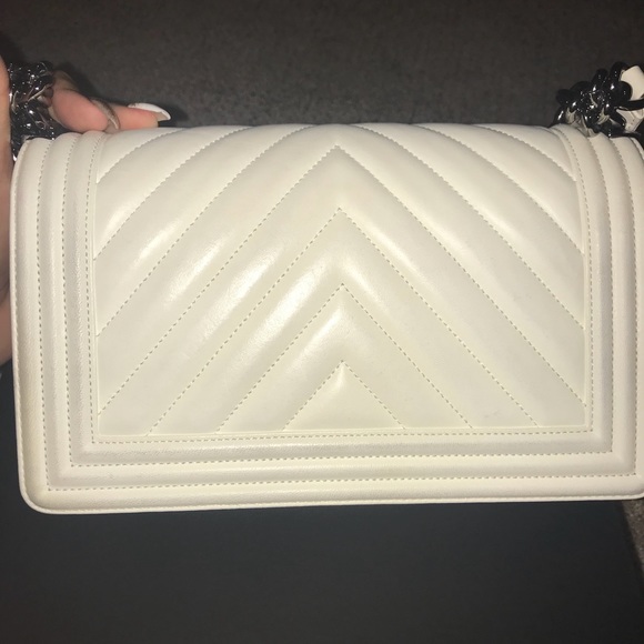 Chanel purse - Picture 4 of 6